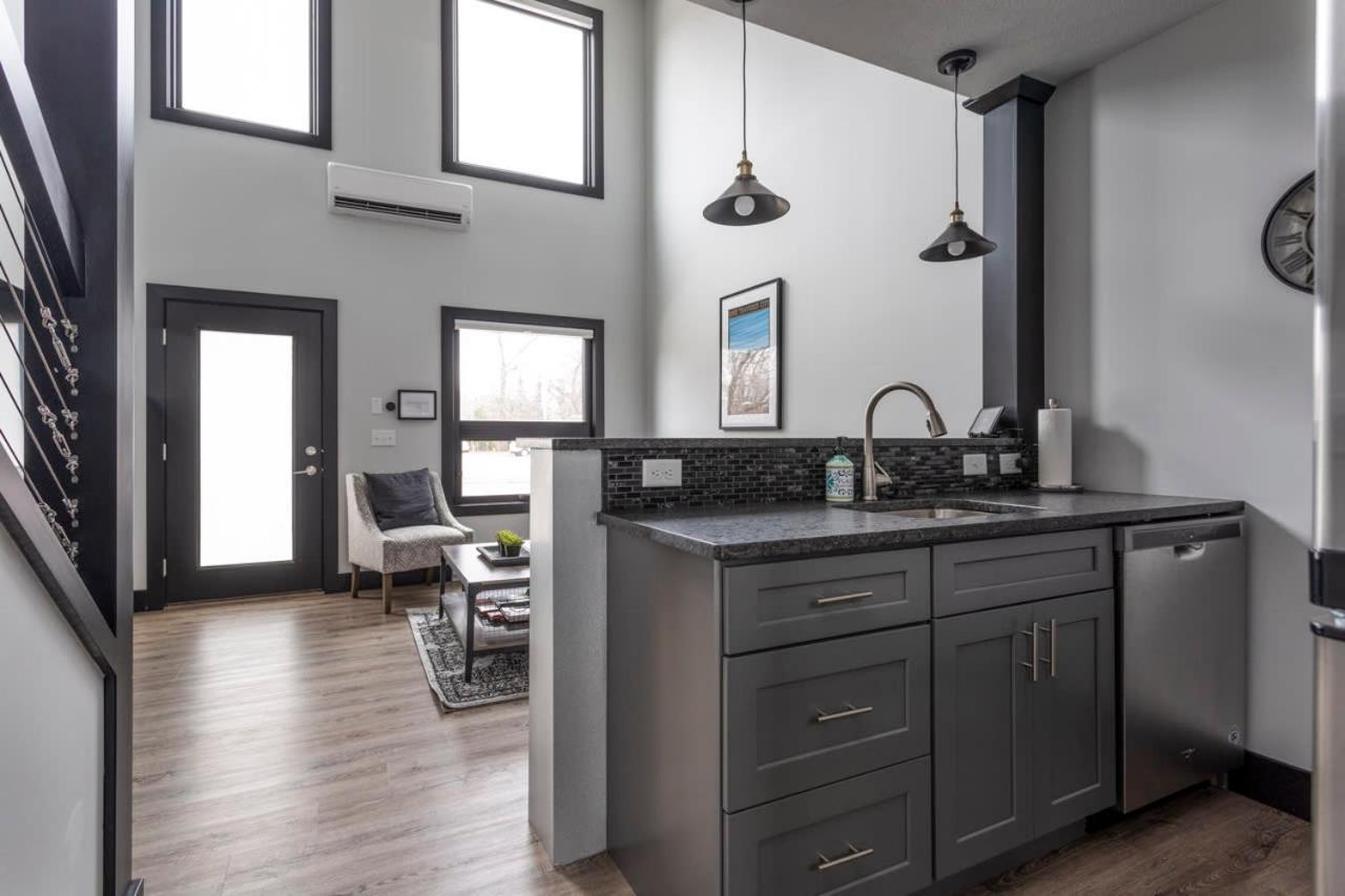 Center City Lofts 508 Unit 2 Close To Downtown And The Tart Trail Traverse City Exterior photo